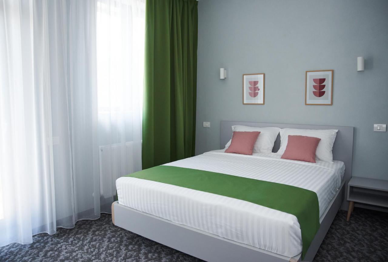 Astra Hotel Călimăneşti Exteriér fotografie
