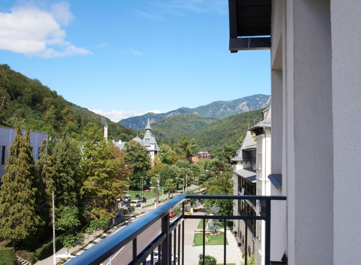 Astra Hotel Călimăneşti Exteriér fotografie