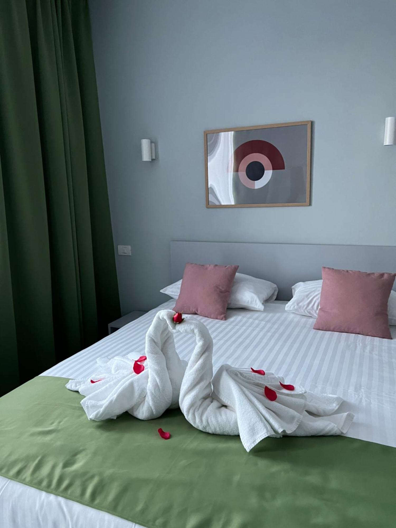 Astra Hotel Călimăneşti Exteriér fotografie
